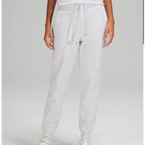 Lululemon Scuba High Rise Jogger